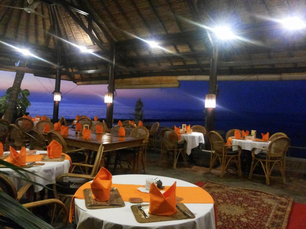 New Adirama Beach Hotel Lovina Dış mekan fotoğraf